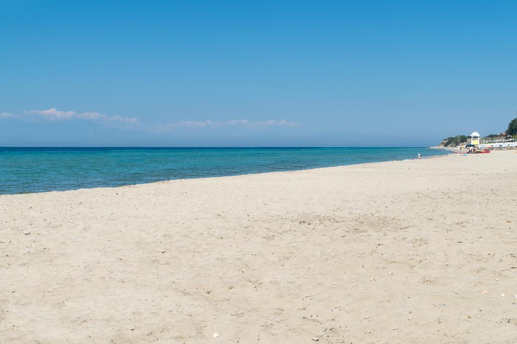 Beach Front Villa Nea Kallikrateia Luaran gambar