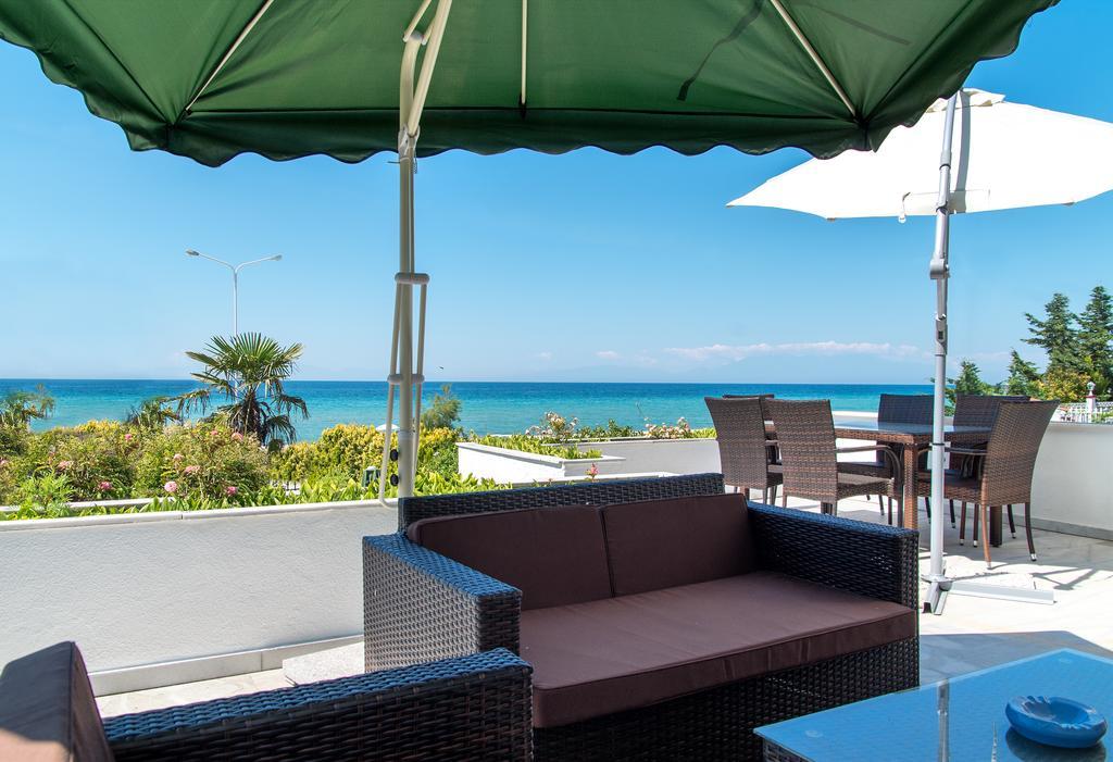 Beach Front Villa Nea Kallikrateia Luaran gambar